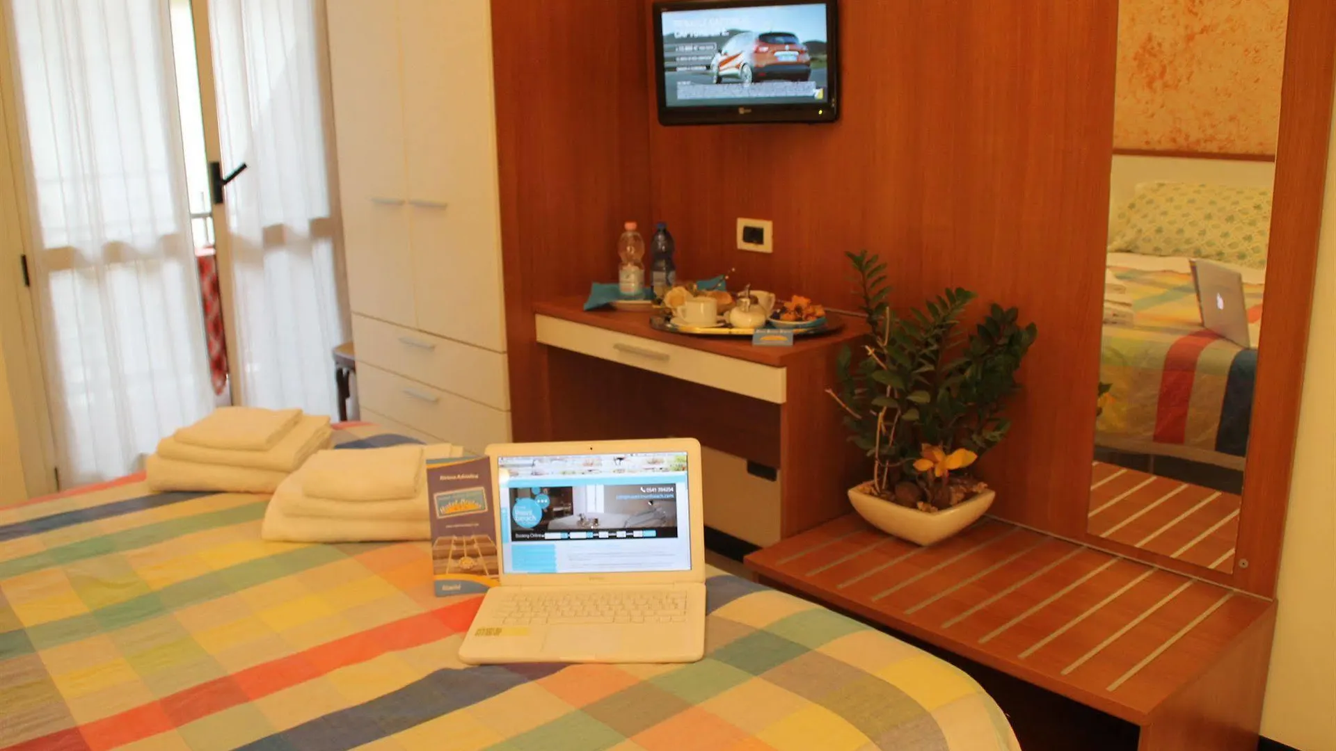 Hotel Brotas Rimini 3*,